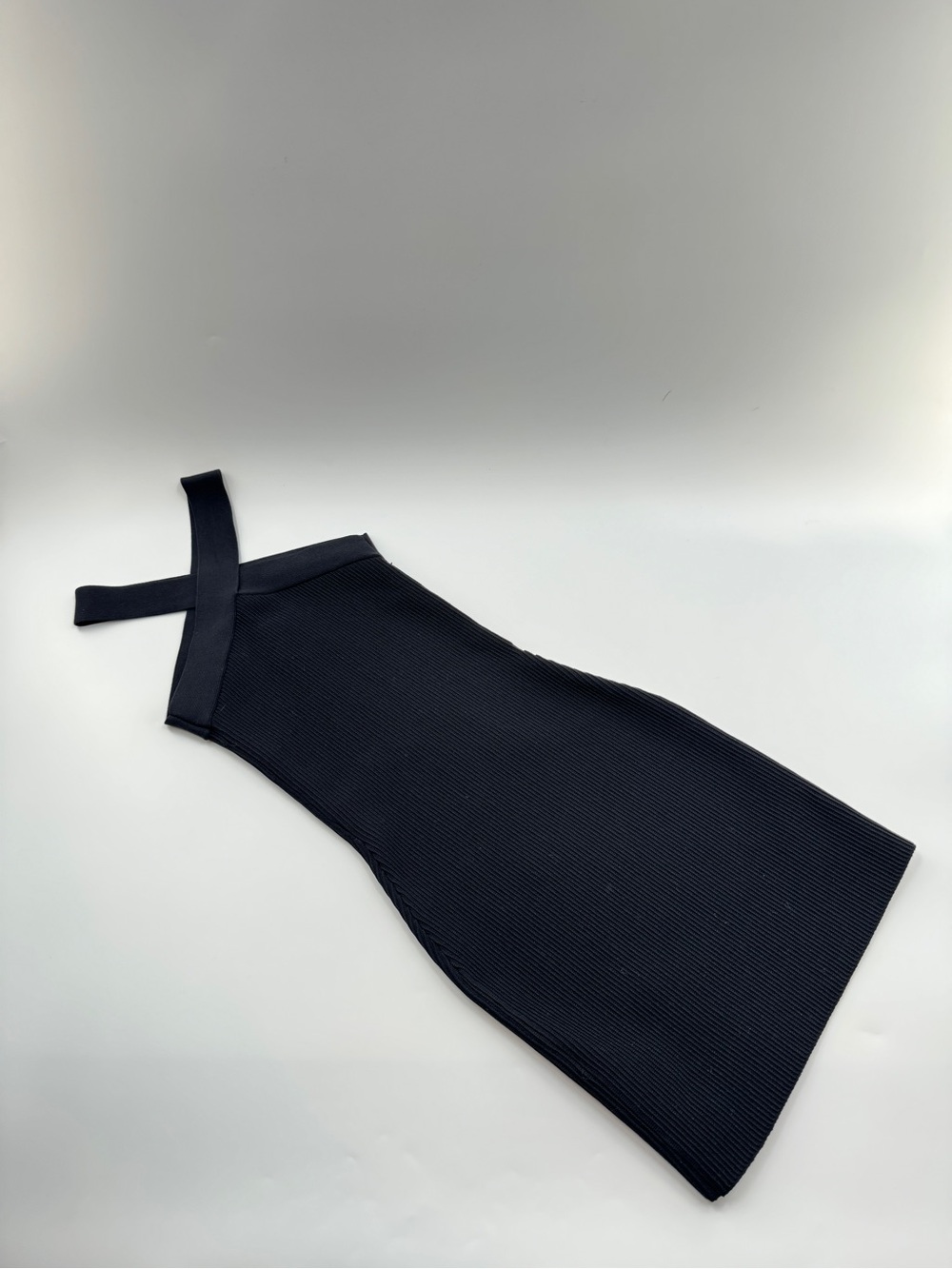 Aritzia Babaton Sculpt Knit Criss Cross Dress Black Women’s XS Halter Mini